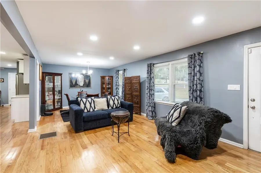 974 Laurelmont Drive Sw, Atlanta, GA 30311 - Image #2