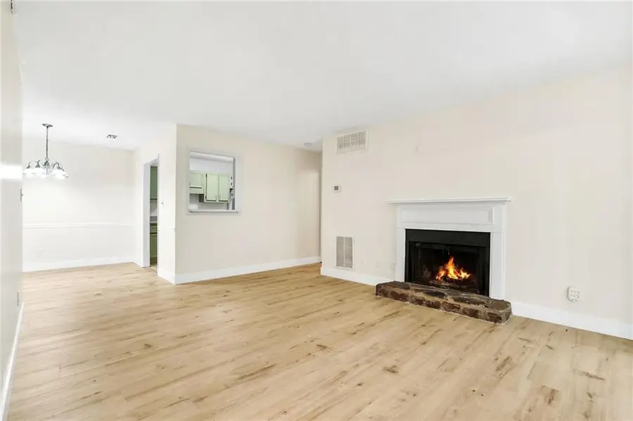 906 Country Park Drive Se, Smyrna, GA 30080 - Image #2