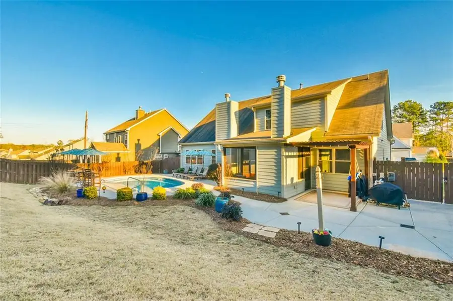 864 Hawkins Creek Drive, Jefferson, GA 30549 - Image #2