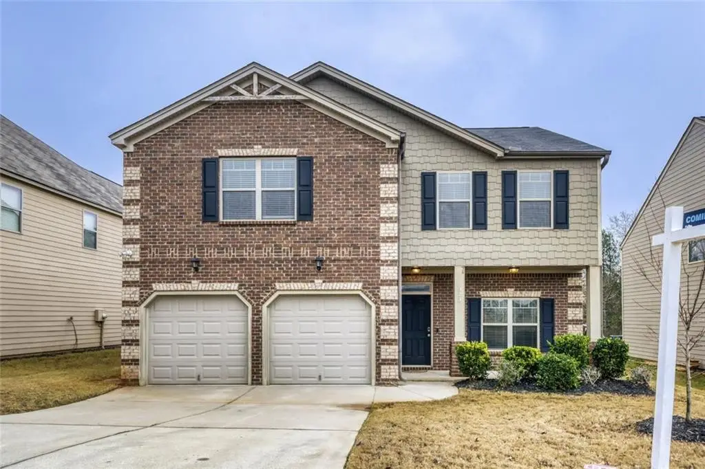 323 Bandelier Circle, Hampton, GA 30228 - Image #1