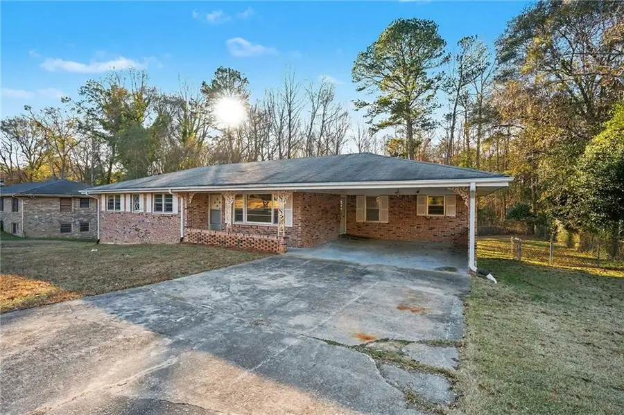 441 Hilltop Road Sw, Conyers, GA 30094 - Image #2