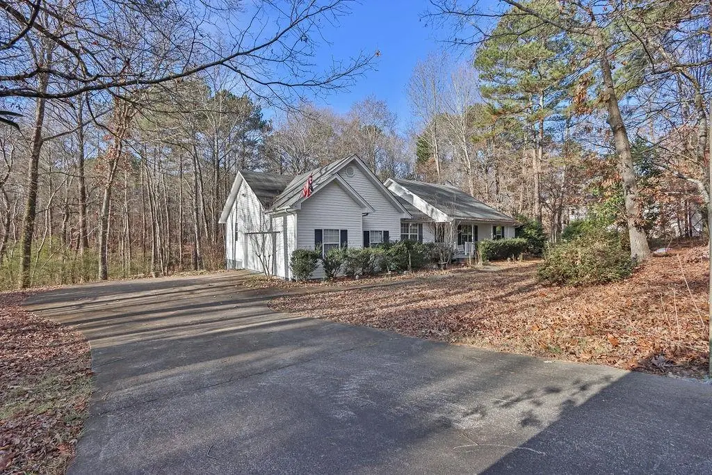 4806 Cash Road, Flowery Branch, GA 30542 - Image #1