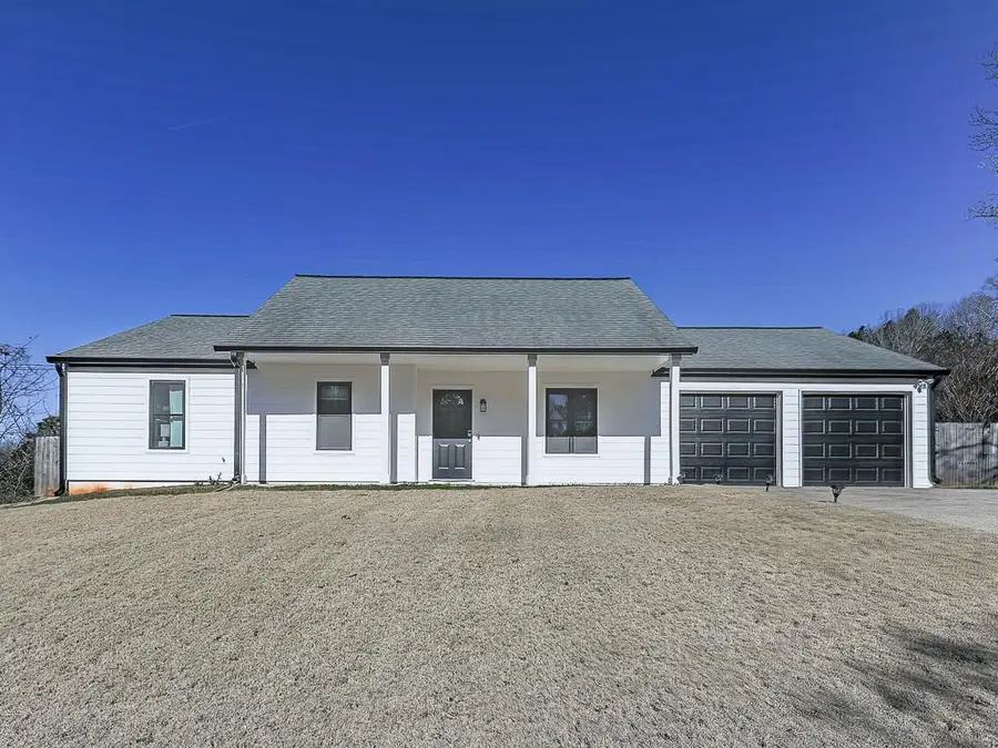 606 Bluff Drive, Woodstock, GA 30188 - Image #2