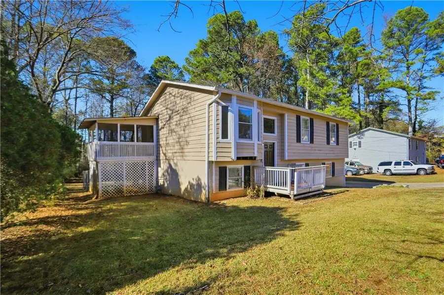 2705 Timber Valley Drive, Douglasville, GA 30135 - Image #2