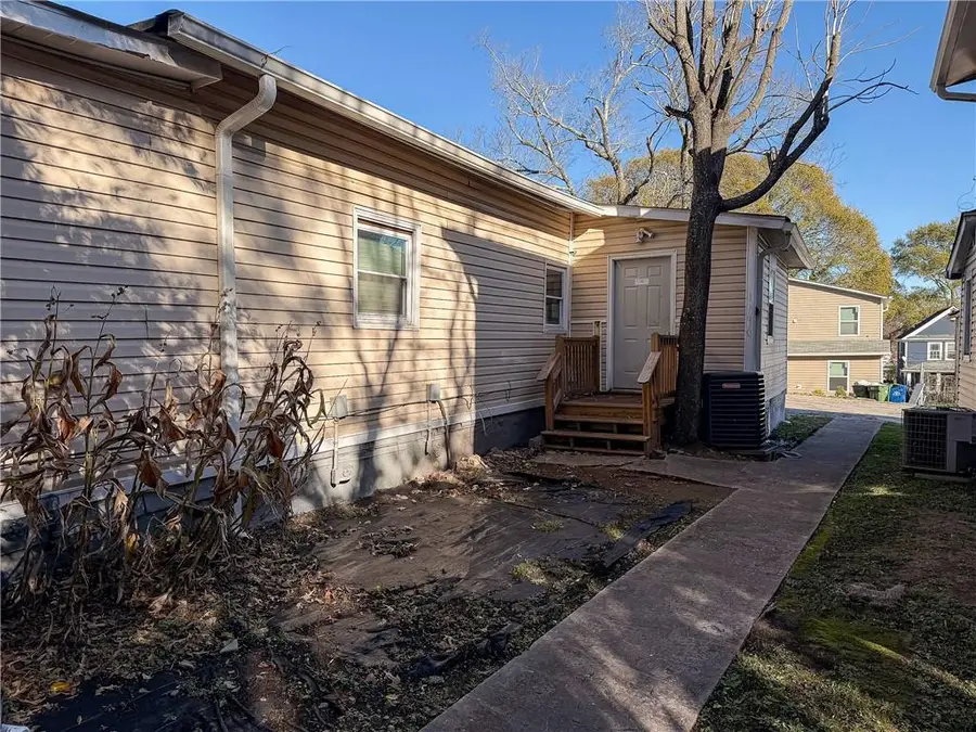 1188 Sims Street Sw, Atlanta, GA 30310 - Image #2