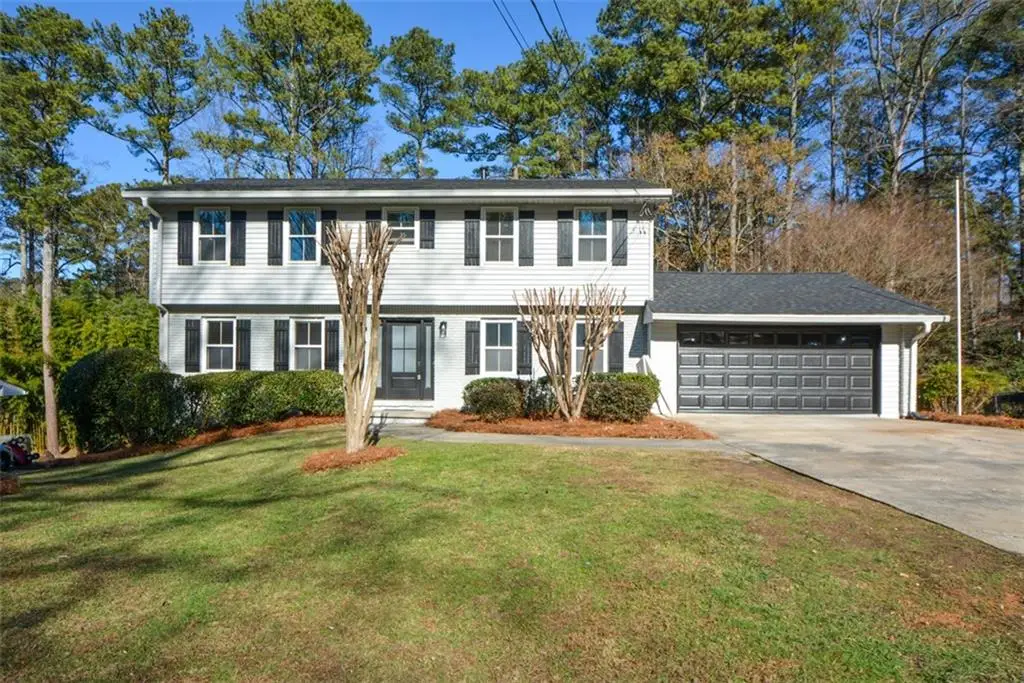 1610 Chateau Drive, Dunwoody, GA 30338 - Image #1