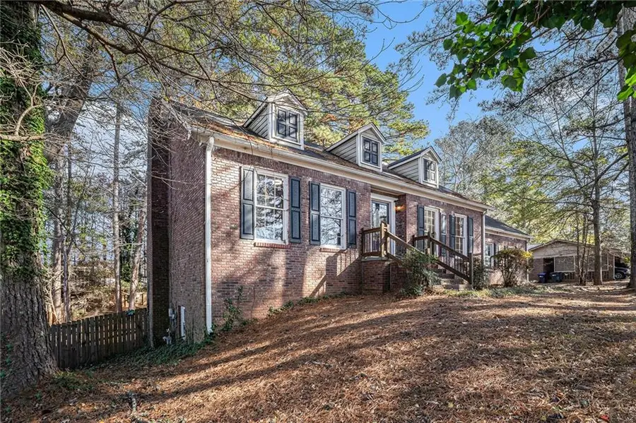 4521 S Roberts Drive, Sugar Hill, GA 30518 - Image #2