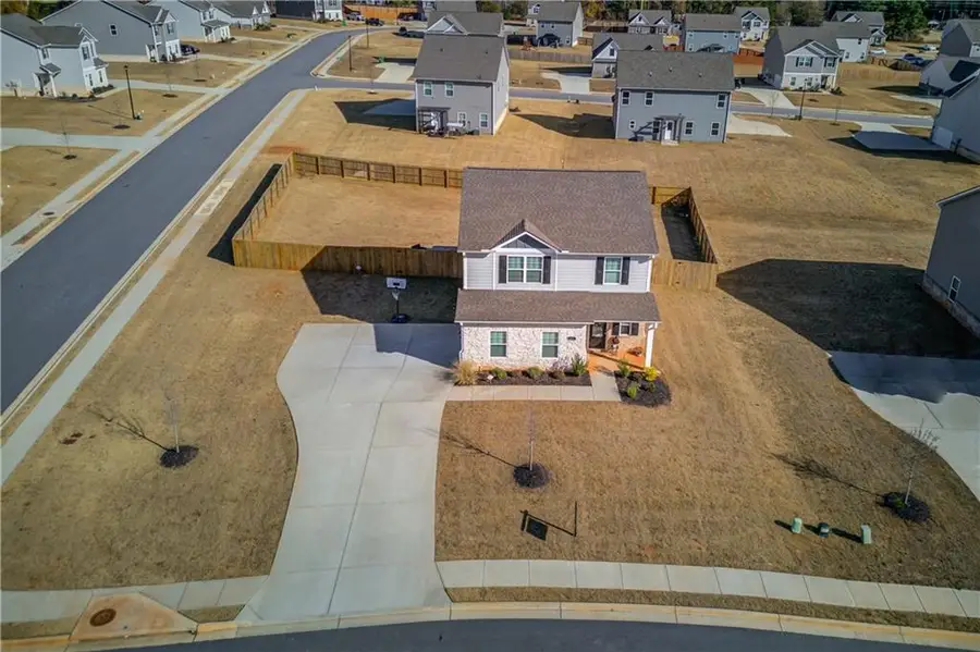 802 Robbie Lane, Monroe, GA 30655 - Image #2