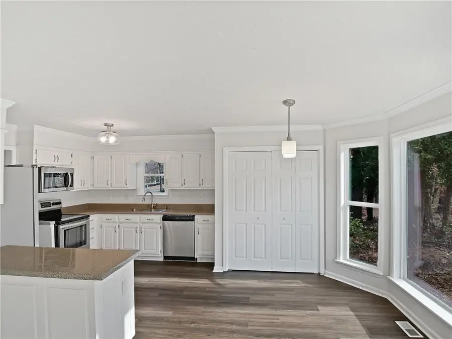 2454 Jacks View Court, Snellville, GA 30078 - Image #2