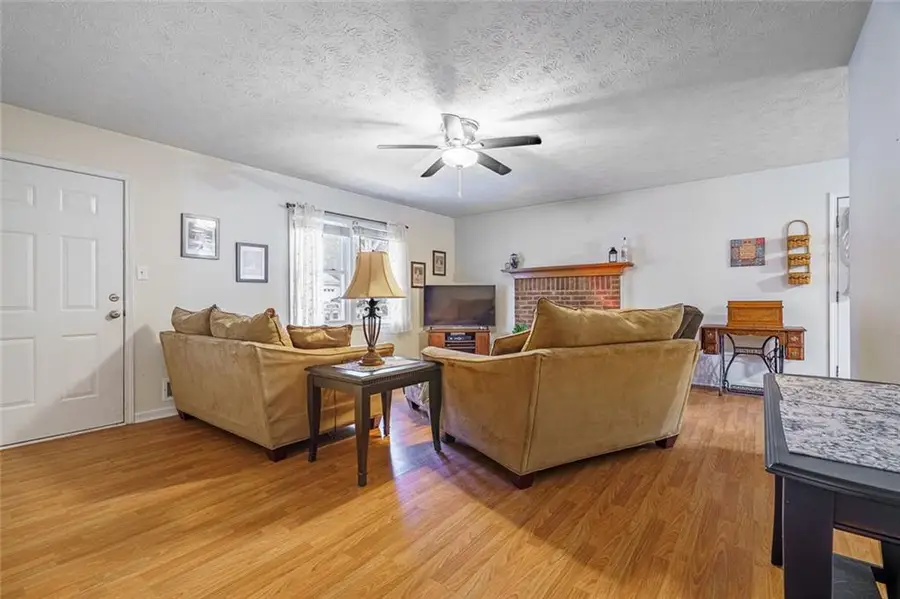 2810 Crystal Brooke Lane, Snellville, GA 30078 - Image #3