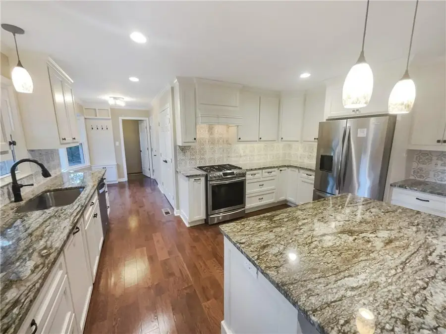 3431 Hickory View Drive Nw, Marietta, GA 30064 - Image #2