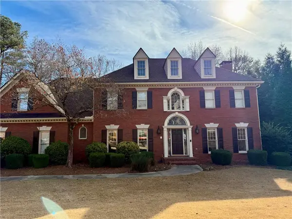 210 Tynebrae Place, Roswell, GA 30075