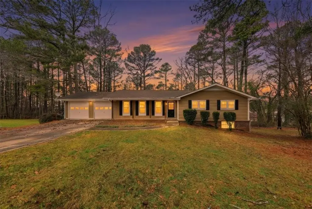 8139 Lake View Terrace, Riverdale, GA 30274 - #1