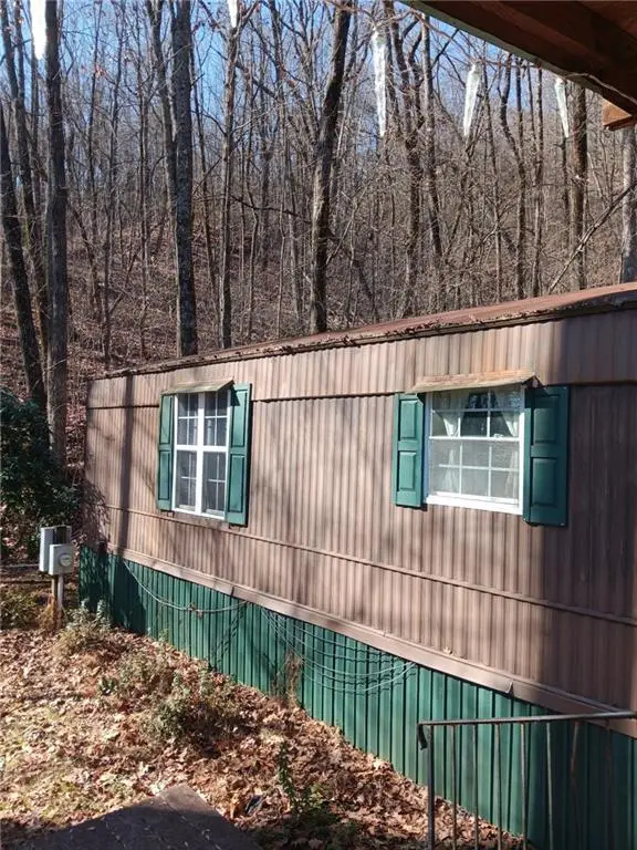 206 Oakridge Drive, Cleveland, GA 30528