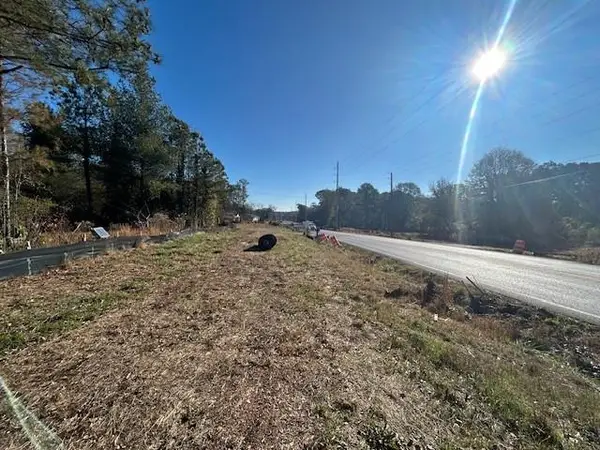 4660 Atlanta Highway, Alpharetta, GA 30004