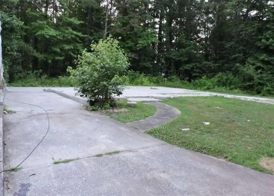 28 Pine Cone Court, South Fulton, GA 30349 - #2