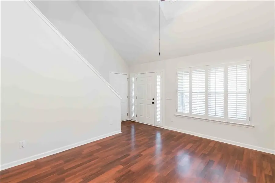 316 Pin Oak Avenue, Woodstock, GA 30188 - Image #2