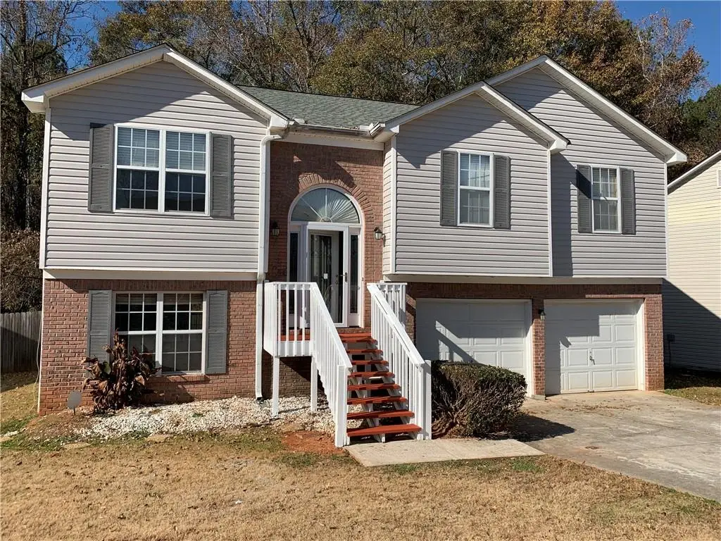 2195 Clayton Ridge, Lithonia, GA 30058 - Image #1