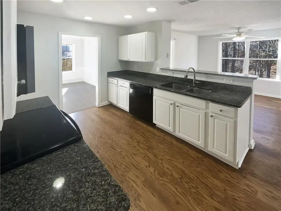 3823 Mast Court Nw, Kennesaw, GA 30144 - Image #2