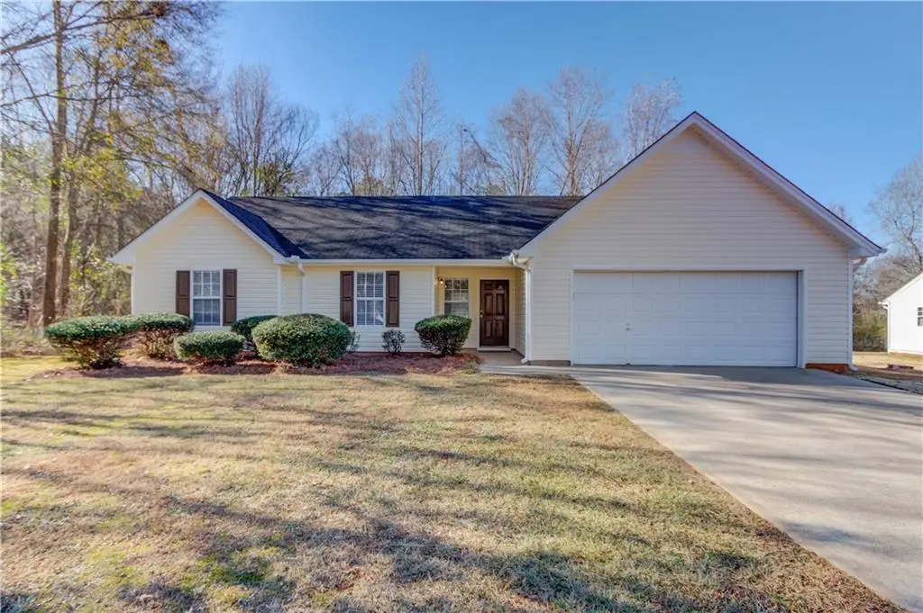 614 Anns Way, Winder, GA 30680 - Image #1