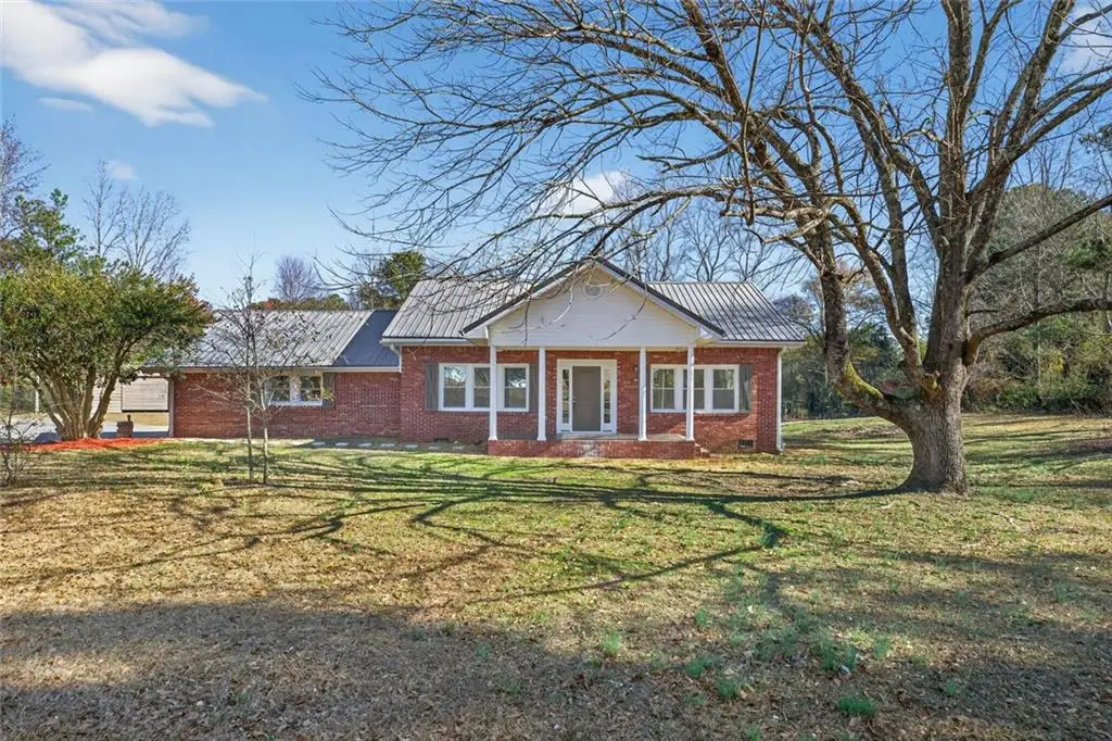 18 Dyer Circle, Carrollton, GA 30116 - Image #1