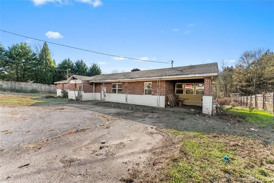 2116 Memorial Park Drive, Gainesville, GA 30504 - Image #3