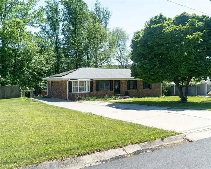 724 Camelot Way, Norcross, GA 30071 - Image #1