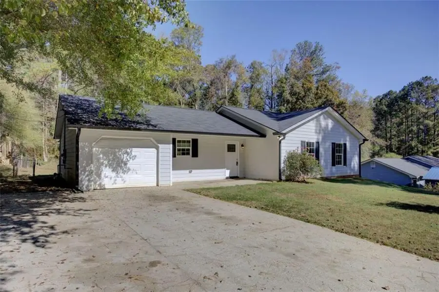 915 Navajo Trail, Covington, GA 30016 - Image #3