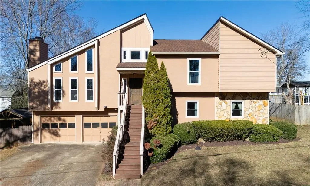 1764 Blackwillow Drive, Marietta, GA 30066 - Image #1