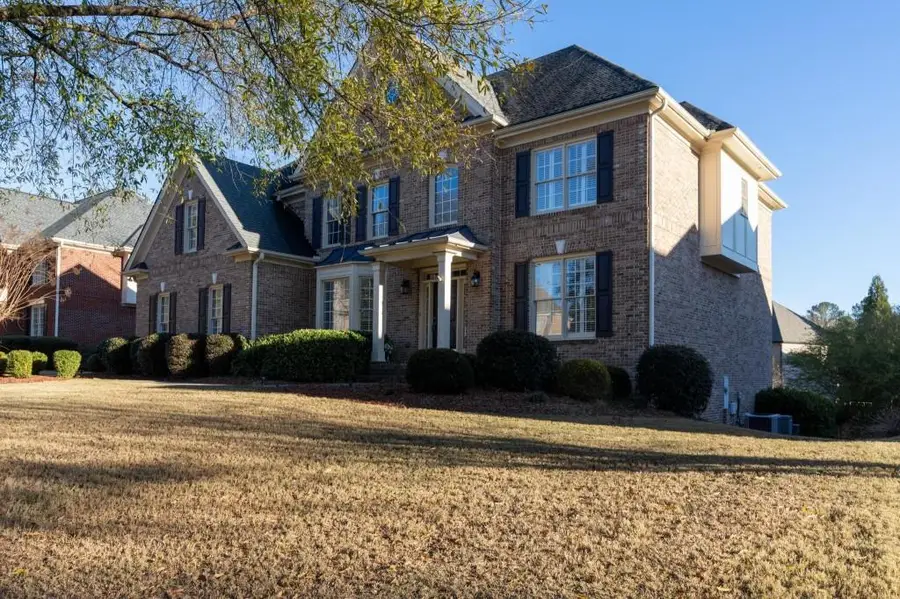562 Grassmeade Way, Snellville, GA 30078 - Image #3