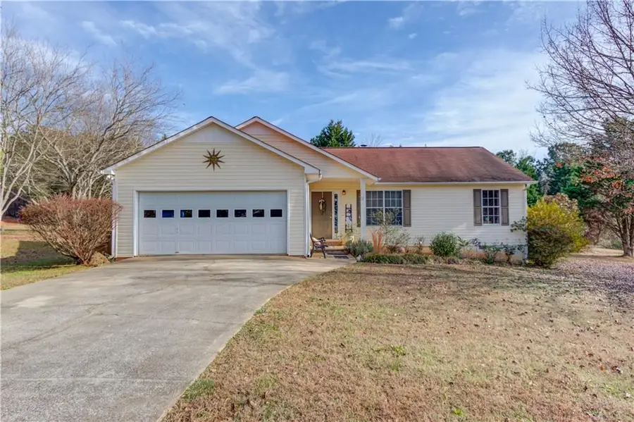 156 Alicia Drive, Winder, GA 30680 - Image #2