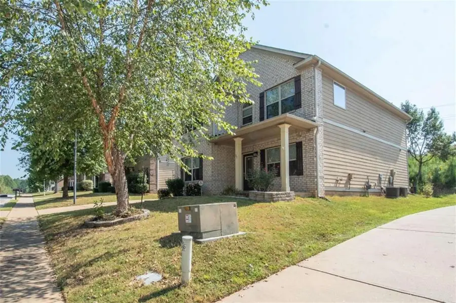 57 Matador Way, Newnan, GA 30263 - Image #2