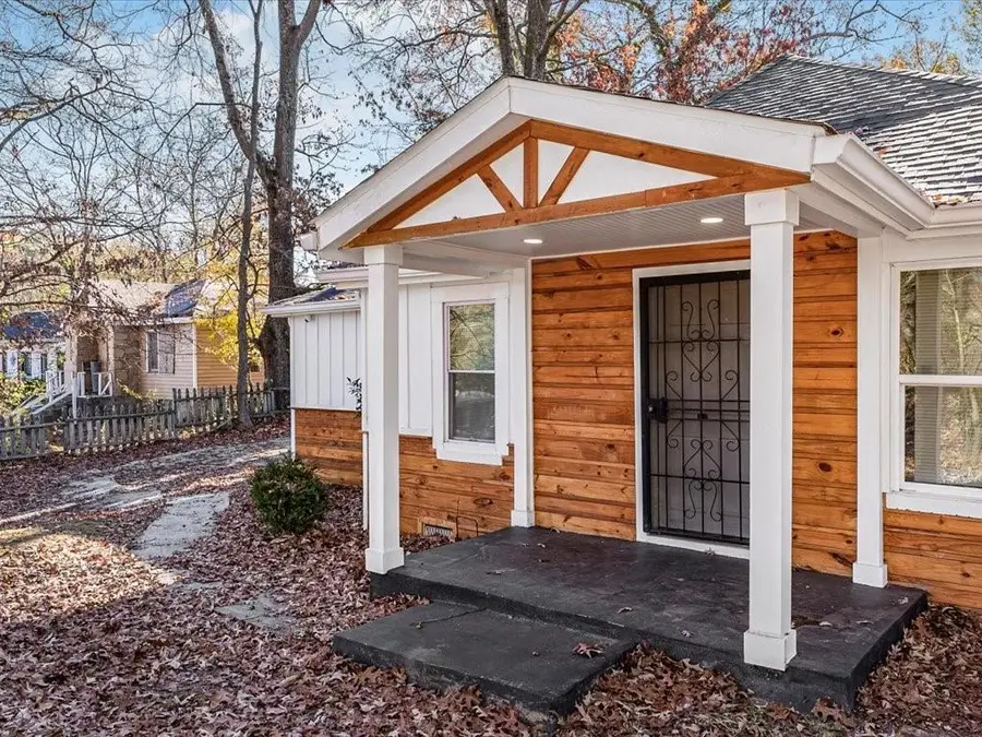 2040 Penelope Street Nw, Atlanta, GA 30314 - Image #3