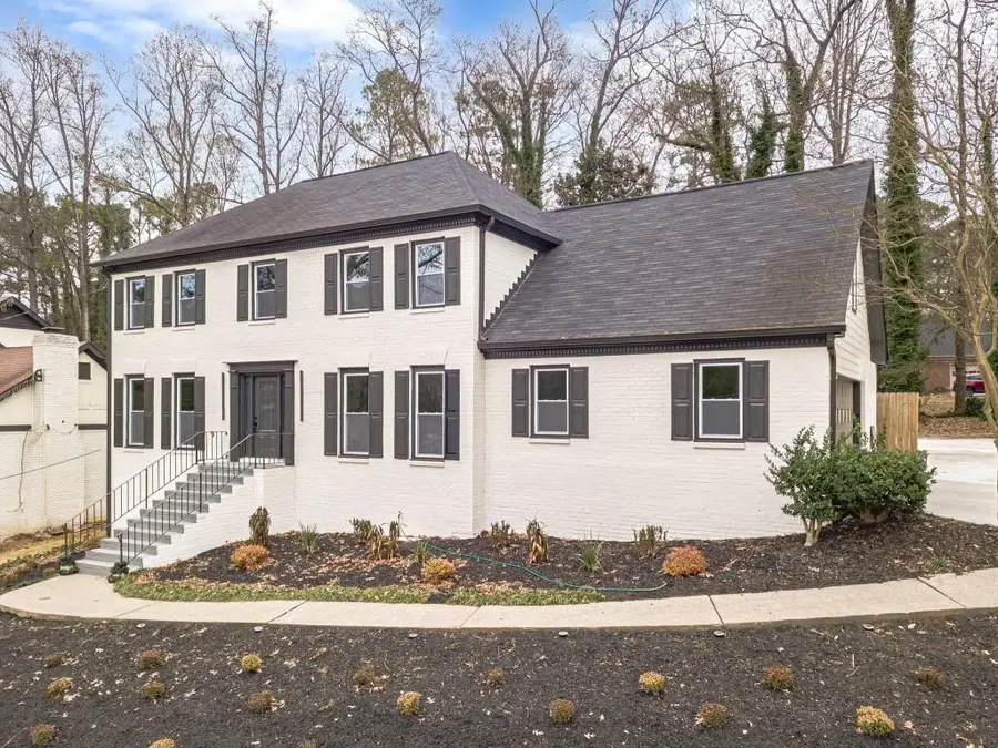 380 Cardigan Circle Sw, Lilburn, GA 30047 - #3