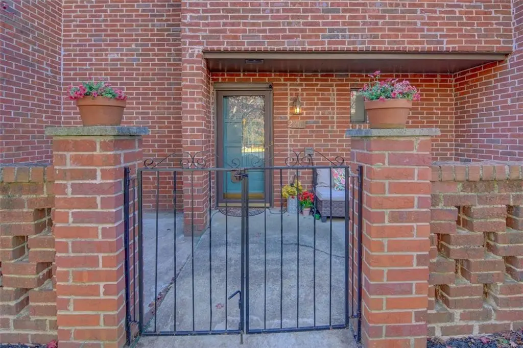 2260 Pernoshal Court, Dunwoody, GA 30338 - Image #1