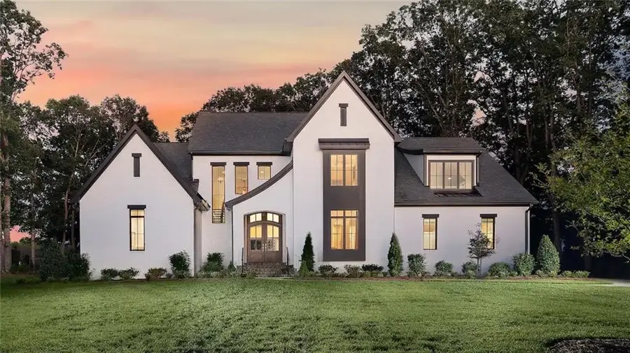 650 NW East Lake Drive, Gainesville, GA 30506 - #2