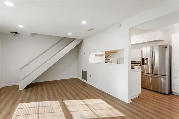 1358 Surrey Lane Sw, Marietta, GA 30008