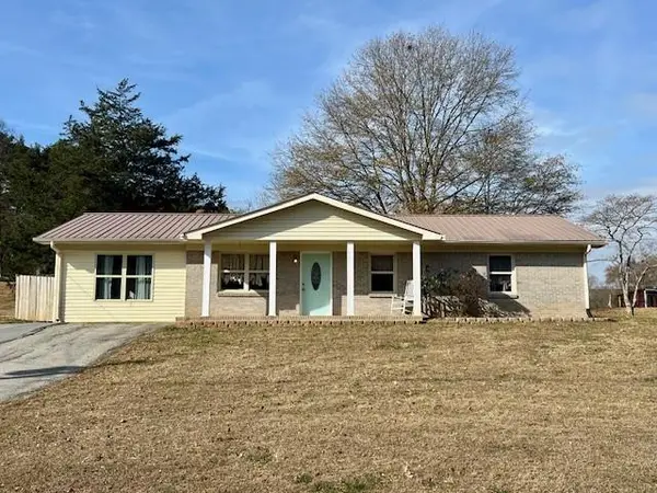 108 May Street Nw, Adairsville, GA 30103