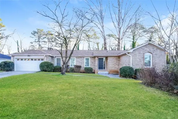 282 Somerset Court, Lawrenceville, GA 30044