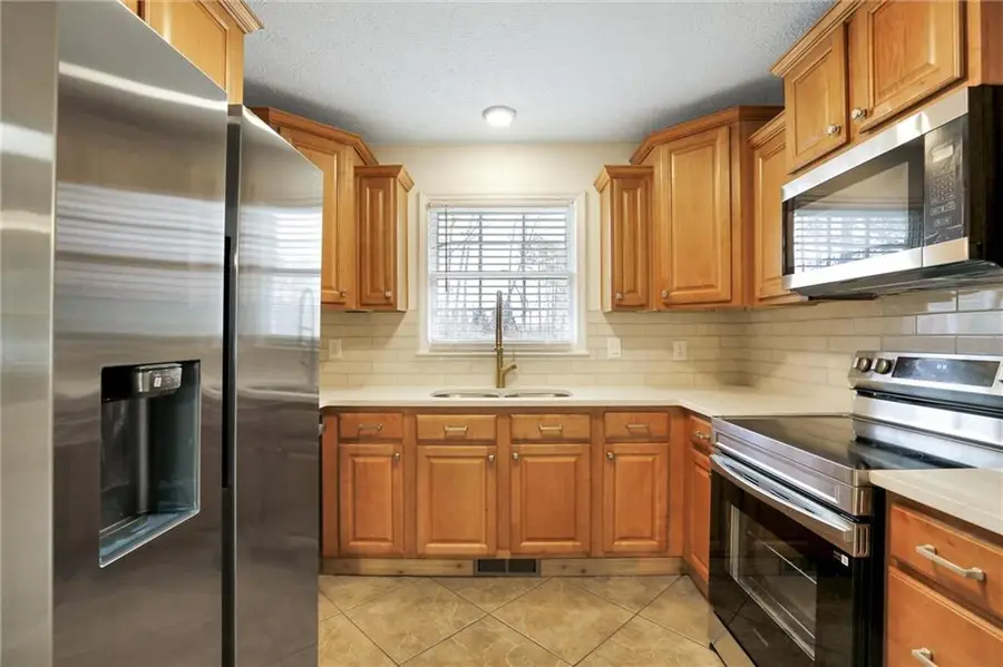 7115 Spout Springs Road, Flowery Branch, GA 30542 - #3