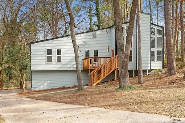 767 Starmist Court Ne, Kennesaw, GA 30144