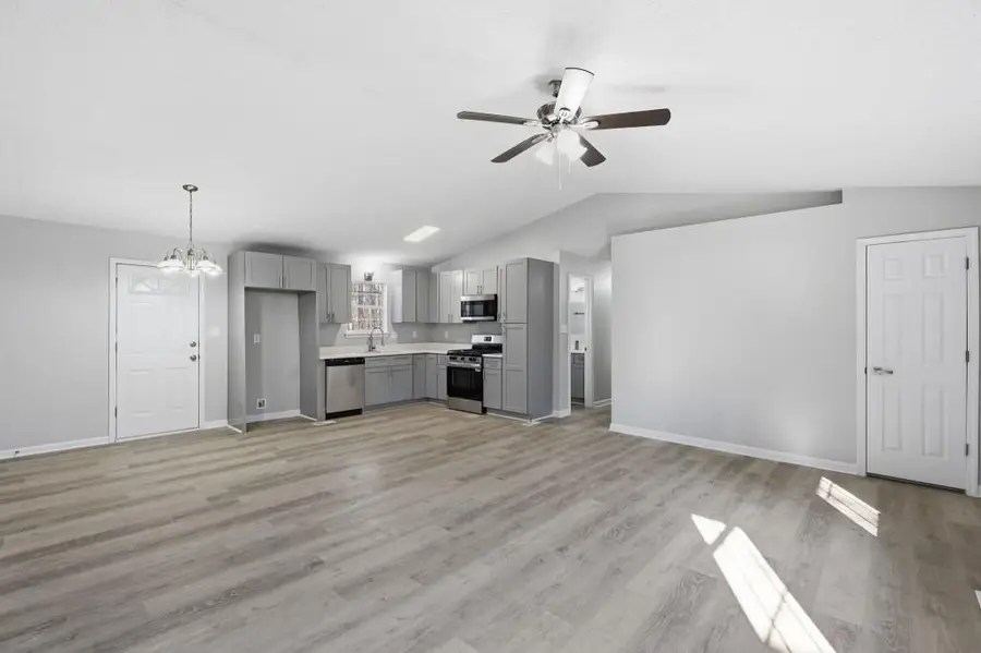 7385 Hunters Ridge Drive, Douglasville, GA 30134 - Image #3