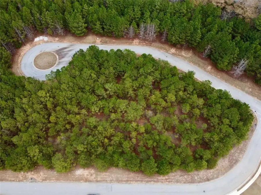 1020 Towne Cir, Social Circle, GA 30025 - Image #2