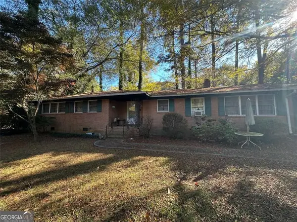 1107 Spur 138, Jonesboro, GA 30236