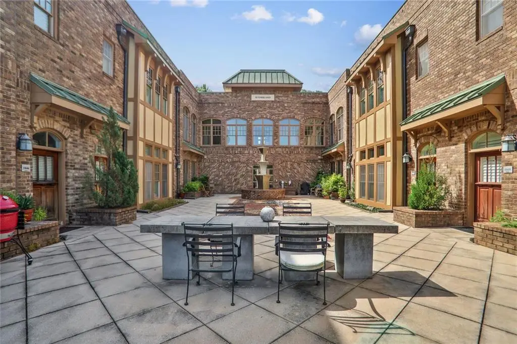 1860 Gordon Manor Ne #110, Atlanta, GA 30307 - Image #1