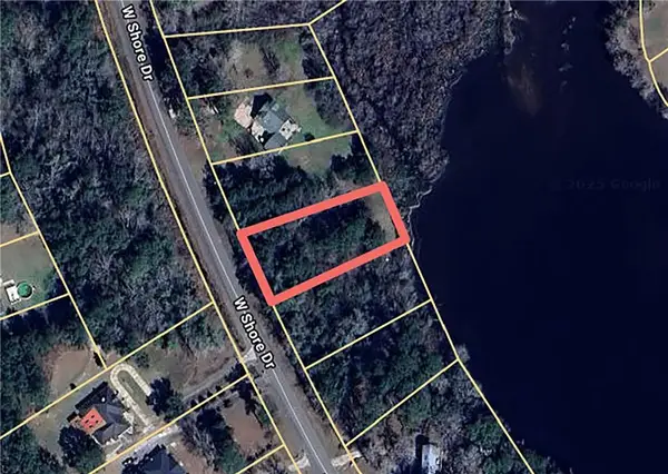 185 W Shore Drive, Ochlocknee, GA 31773