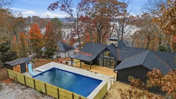 4225 Twin Rivers Drive, Gainesville, GA 30504