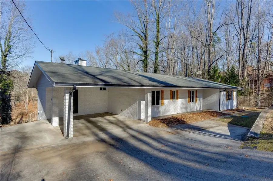 6095 Blackberry Lane, Buford, GA 30518 - Image #2