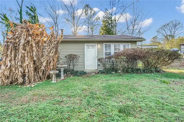 10 Cardinal Drive, Austell, GA 30168