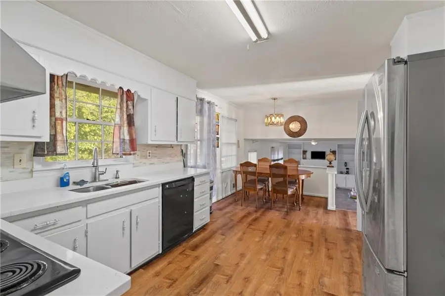 4100 Indian Manor Drive, Stone Mountain, GA 30083 - #3